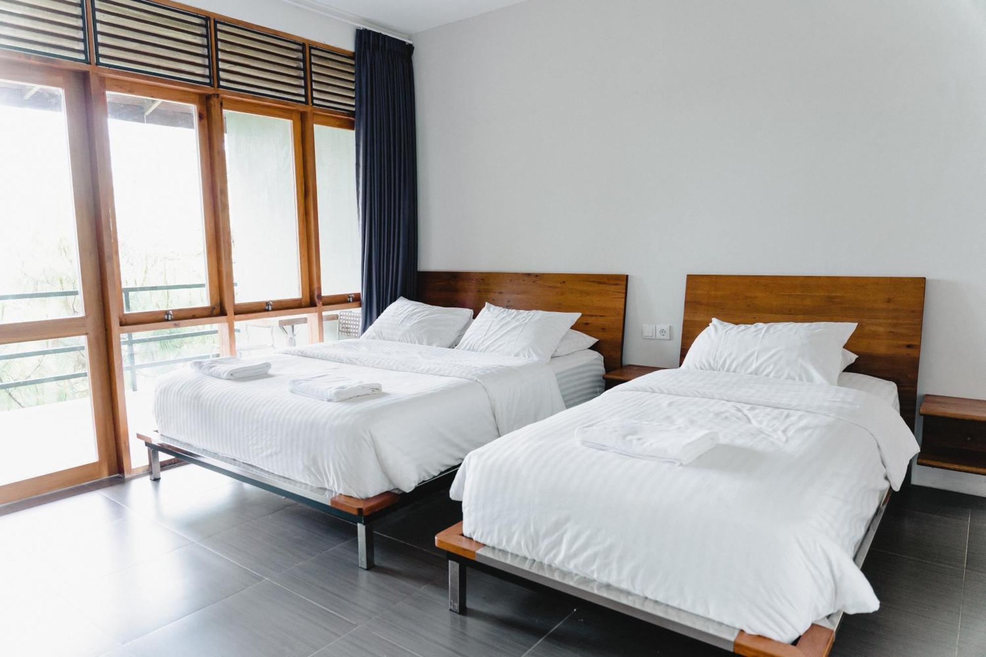 Habitat Hills Hotel ซิซารัว ภายนอก รูปภาพ