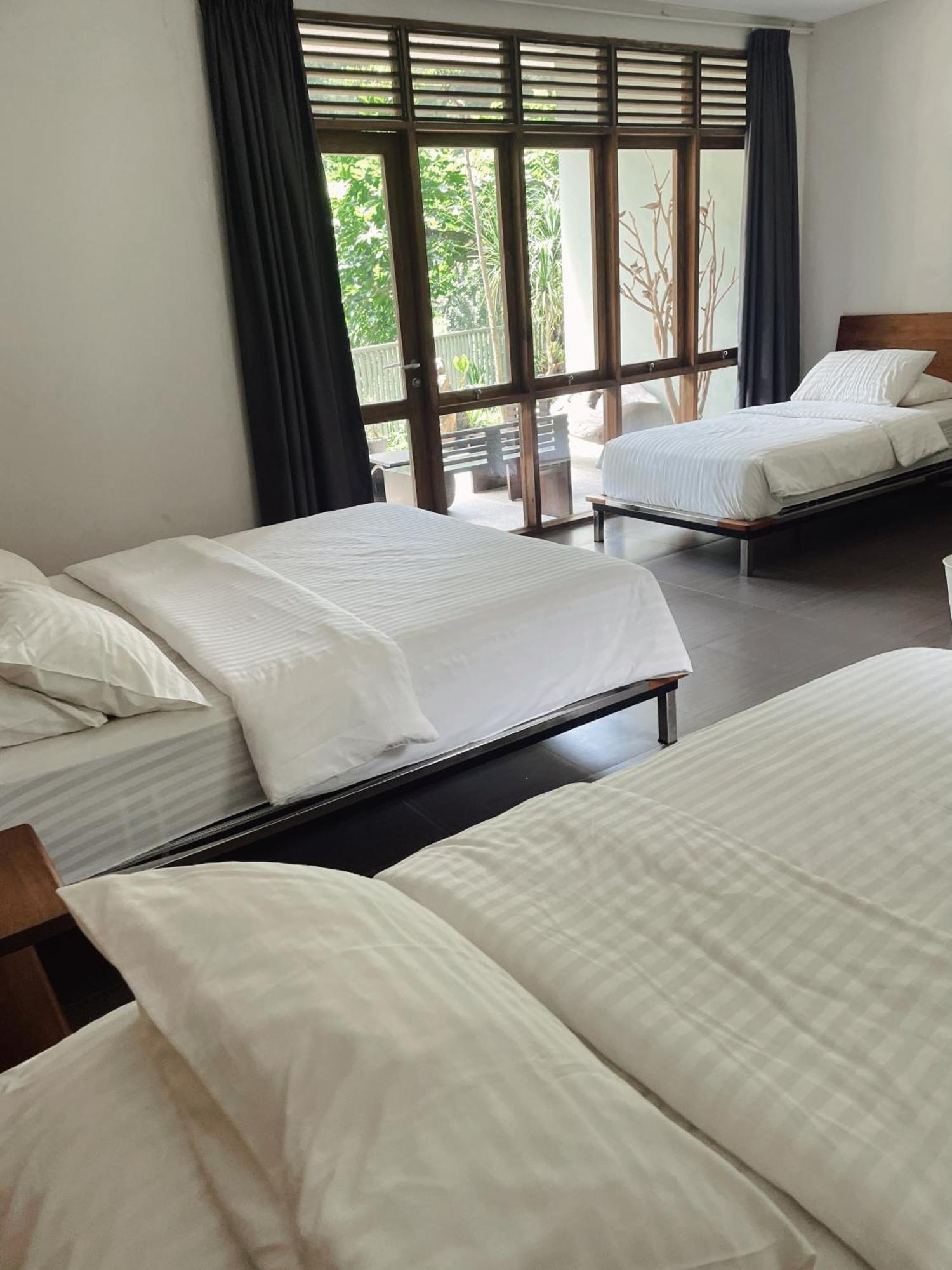 Habitat Hills Hotel ซิซารัว ภายนอก รูปภาพ
